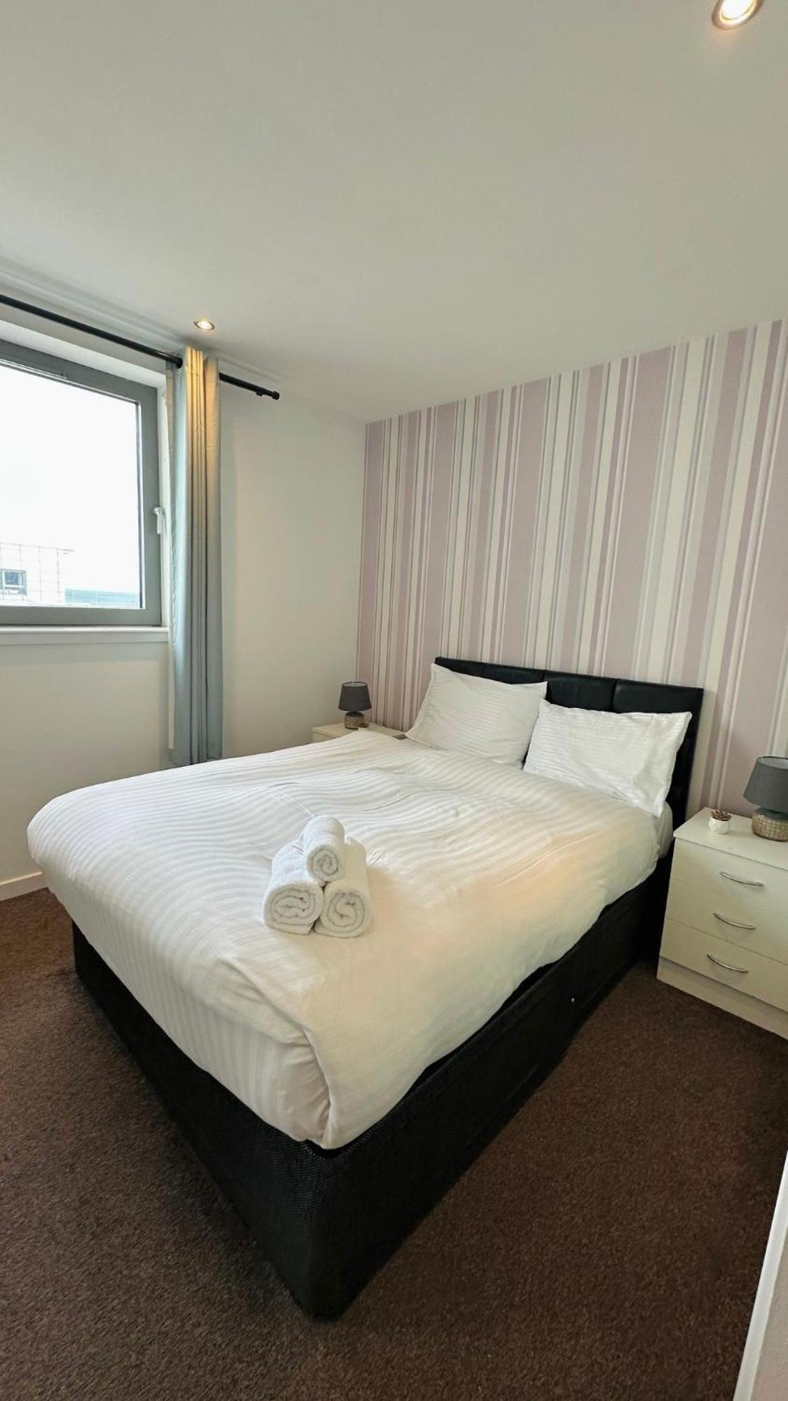 Britannia Apartments Единбург Екстериор снимка